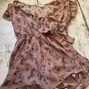 she+sky floral romper size small worn once or twice in perfect condition